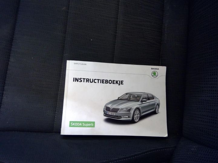 Photo 16 VIN: TMBJA9NP4H7554964 - SKODA SUPERB 