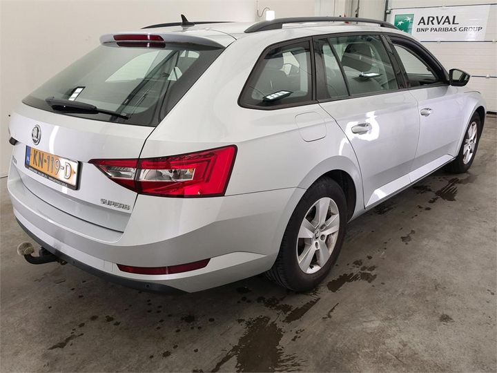 Photo 2 VIN: TMBJA9NP5H7503859 - SKODA SUPERB 