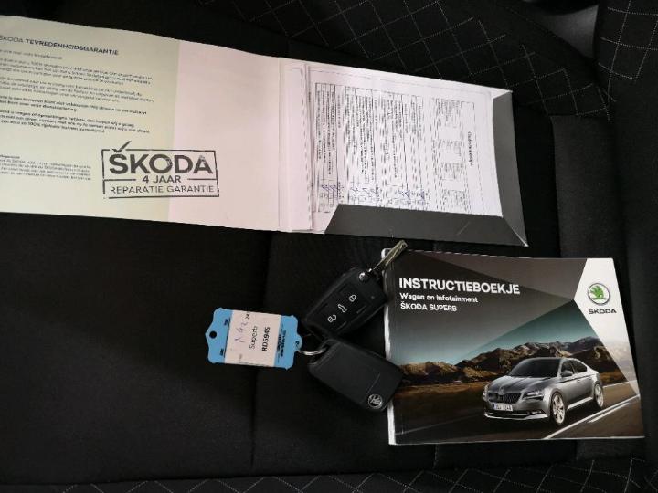 Photo 13 VIN: TMBJA9NP8J7539289 - SKODA SUPERB 