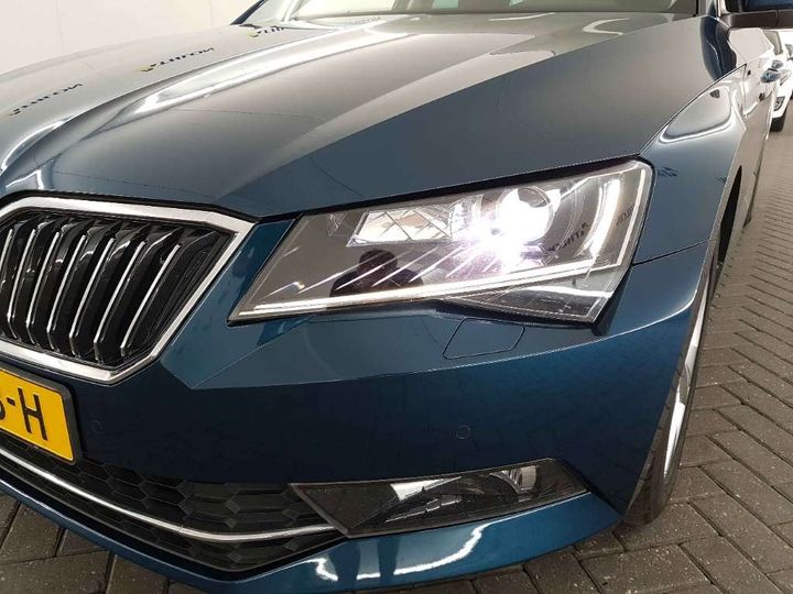 Photo 14 VIN: TMBJA9NPXH7557951 - SKODA SUPERB 