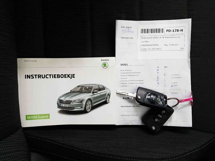 Photo 20 VIN: TMBJA9NPXH7557951 - SKODA SUPERB 