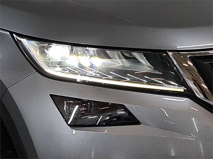 Photo 11 VIN: TMBJA9NS3J8051818 - SKODA KODIAQ 