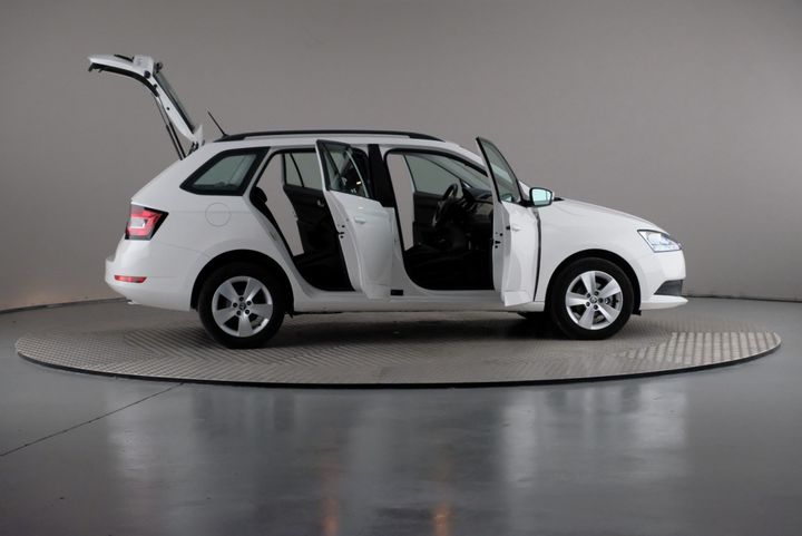 Photo 6 VIN: TMBJB6NJ0KZ033677 - SKODA FABIA COMBI 