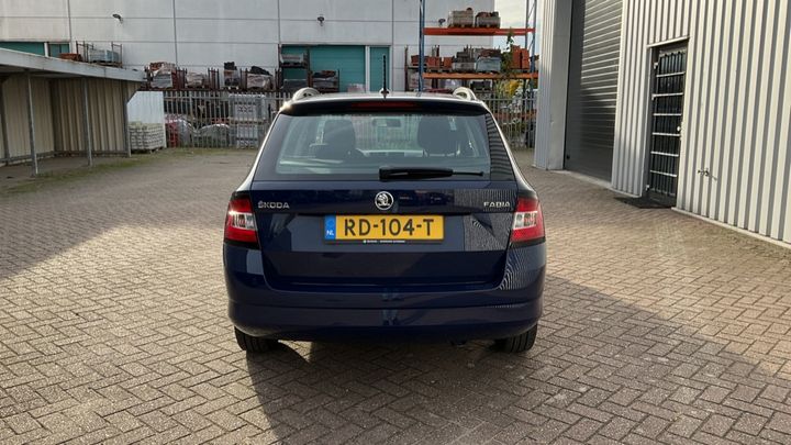 Photo 4 VIN: TMBJB6NJ3JZ067563 - SKODA FABIA 