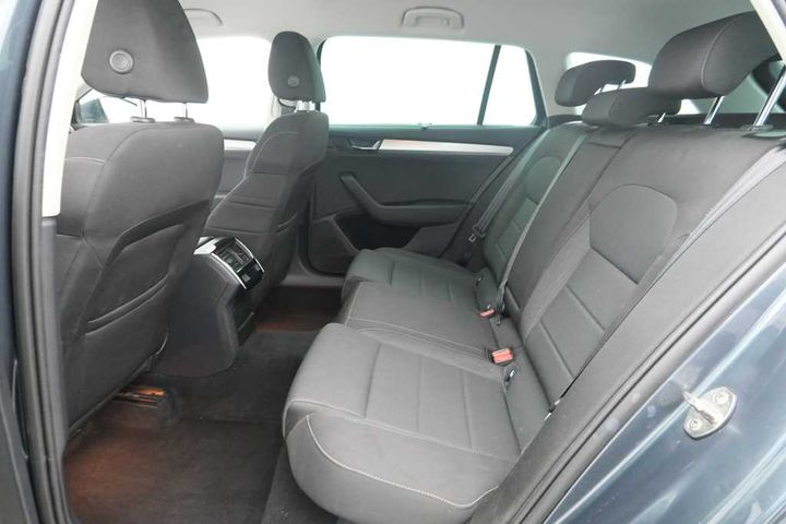 Photo 10 VIN: TMBJB7NP2H7533984 - SKODA SUPERB 