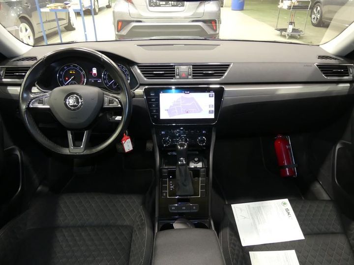 Photo 8 VIN: TMBJB7NP2J7522537 - SKODA SUPERB COMBI 