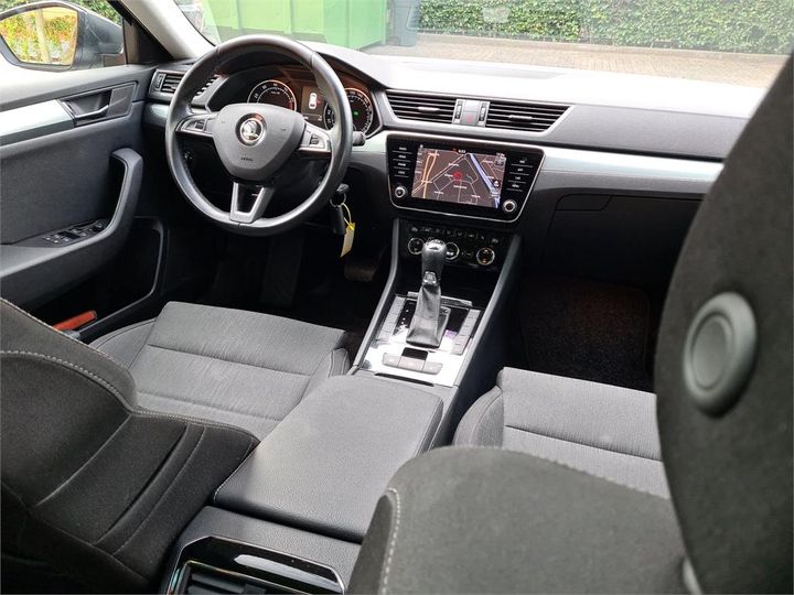 Photo 6 VIN: TMBJB9NP1J7589562 - SKODA SUPERB 