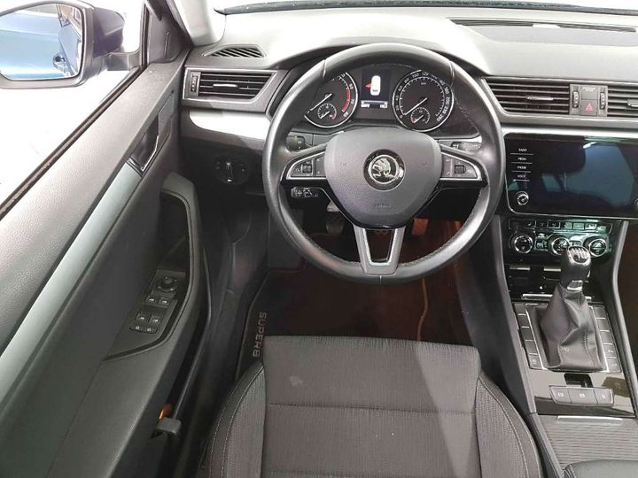 Photo 7 VIN: TMBJB9NP1J7608868 - SKODA SUPERB 