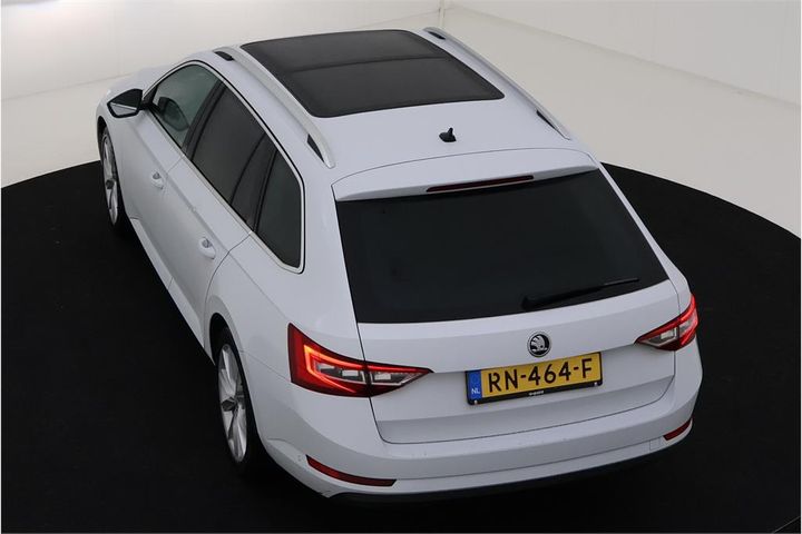 Photo 4 VIN: TMBJB9NP2J7535753 - SKODA SUPERB 