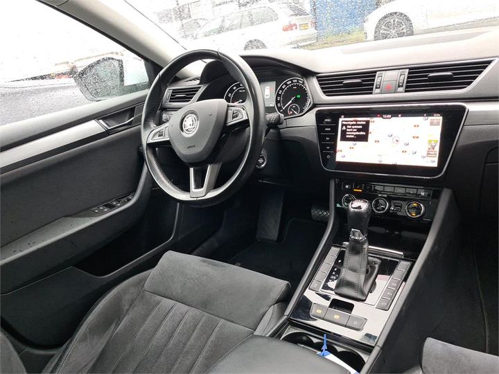 Photo 6 VIN: TMBJB9NP2J7535753 - SKODA SUPERB 