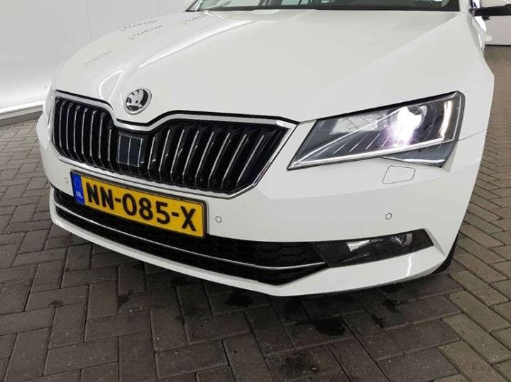 Photo 14 VIN: TMBJB9NP3H7537019 - SKODA SUPERB 