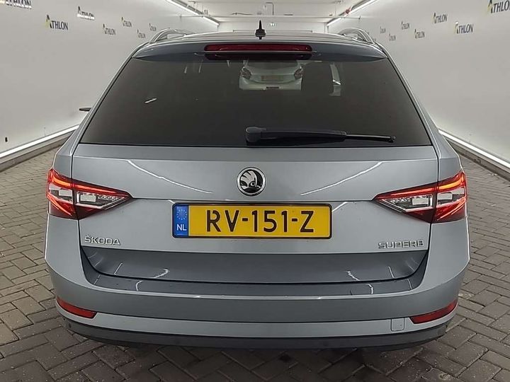 Photo 15 VIN: TMBJB9NP3J7541223 - SKODA SUPERB 