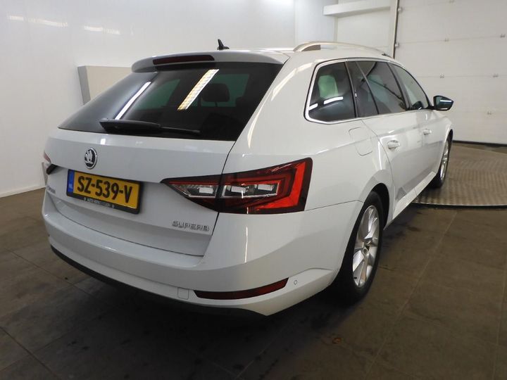 Photo 2 VIN: TMBJB9NP3J7558099 - SKODA SUPERB 