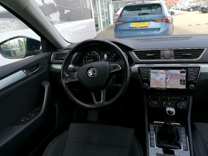 Photo 6 VIN: TMBJB9NP4H7538423 - SKODA SUPERB COMBI 