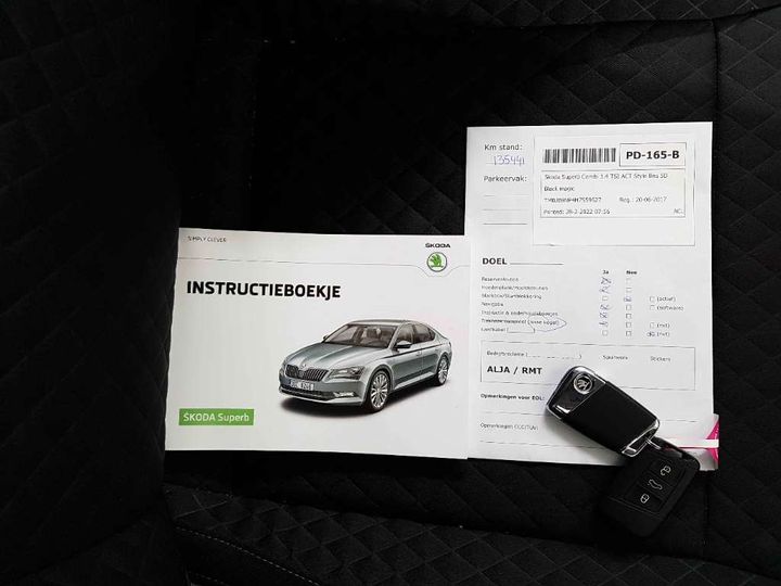 Photo 19 VIN: TMBJB9NP4H7559627 - SKODA SUPERB 