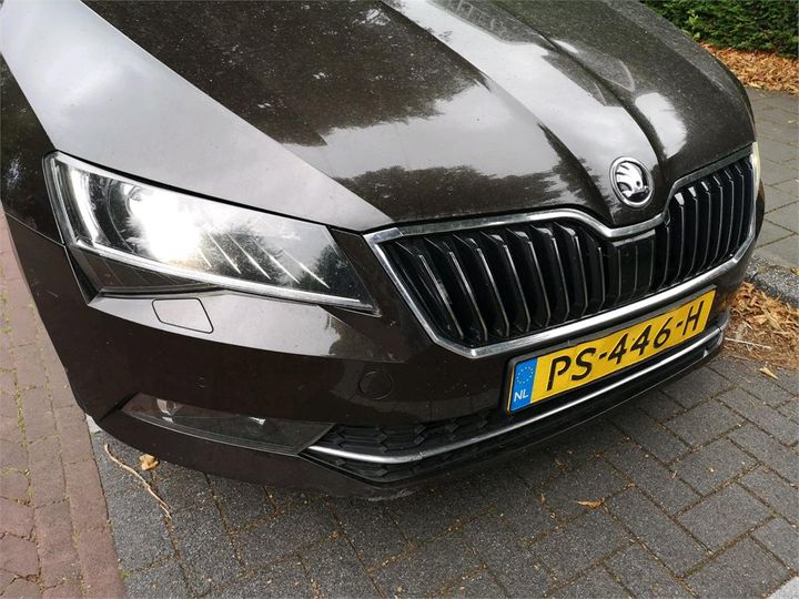 Photo 25 VIN: TMBJB9NP4J7515598 - SKODA SUPERB 