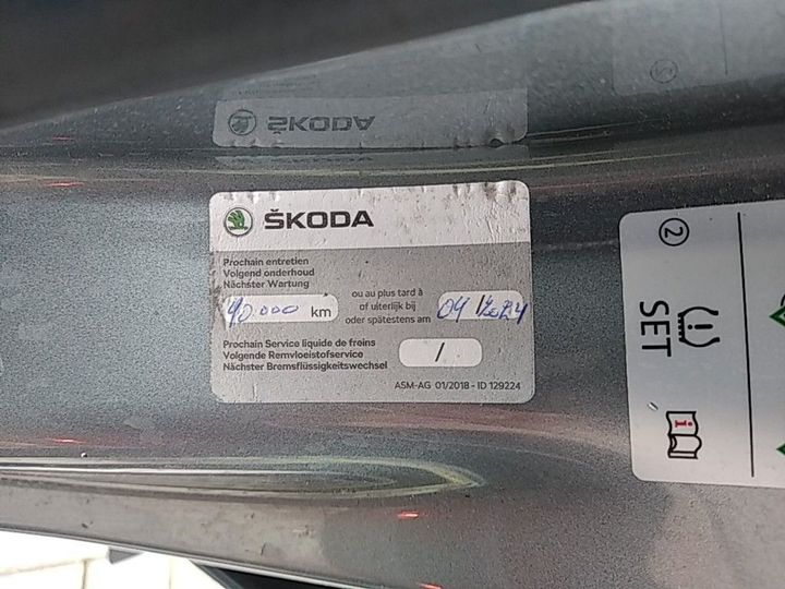 Photo 22 VIN: TMBJB9NP7J7611385 - SKODA SUPERB 