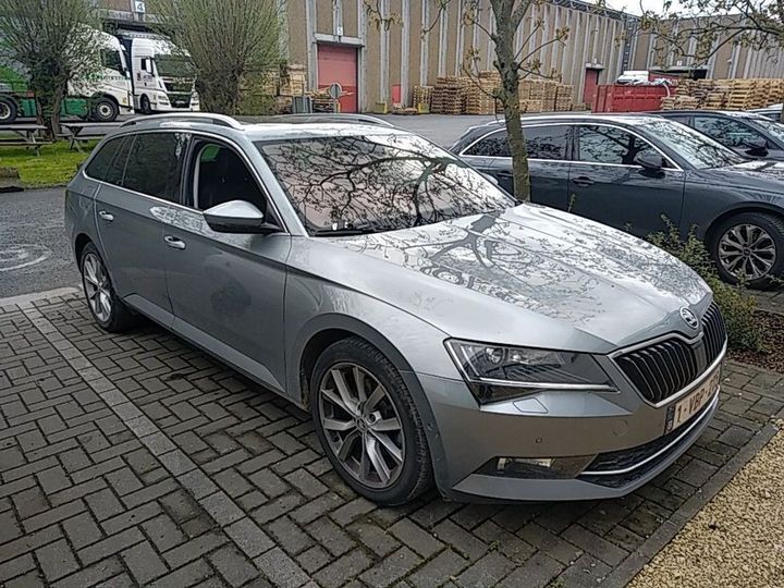 Photo 3 VIN: TMBJB9NP7J7611385 - SKODA SUPERB 