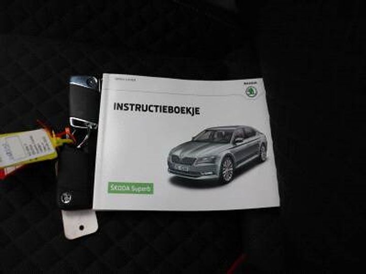 Photo 14 VIN: TMBJB9NP8H7043948 - SKODA SUPERB 