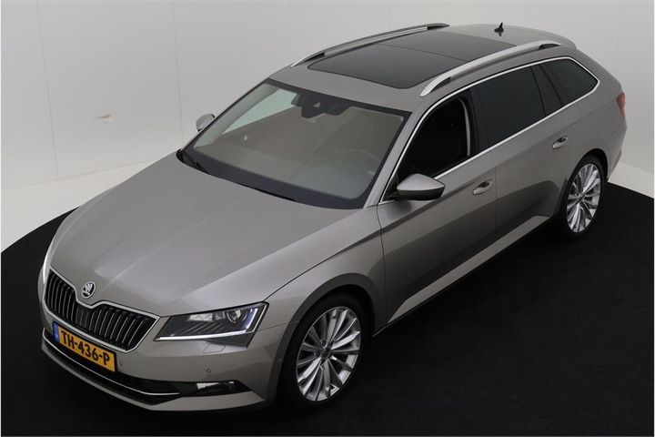 Photo 1 VIN: TMBJB9NP8J7610732 - SKODA SUPERB 