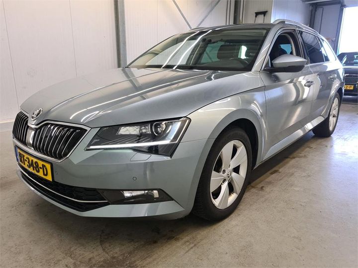 Photo 1 VIN: TMBJB9NPXJ7555717 - SKODA SUPERB 