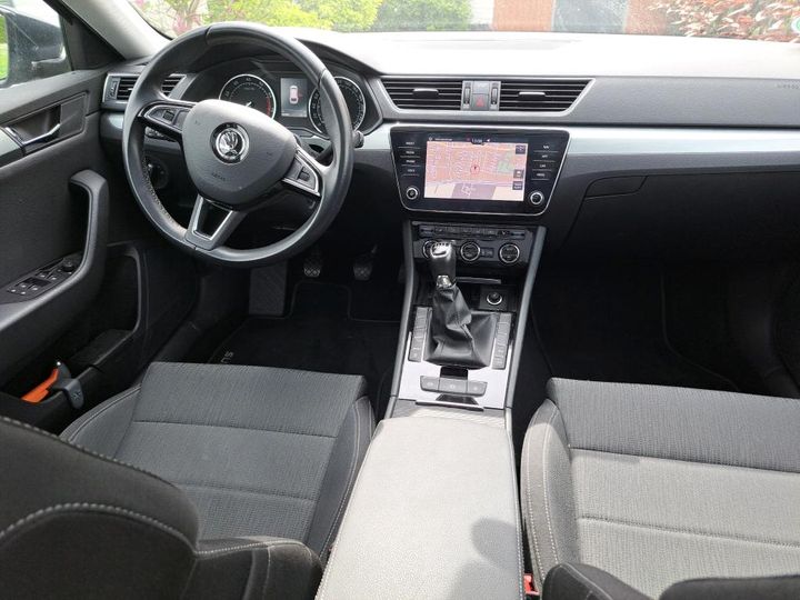 Photo 5 VIN: TMBJB9NPXJ7567446 - SKODA SUPERB 