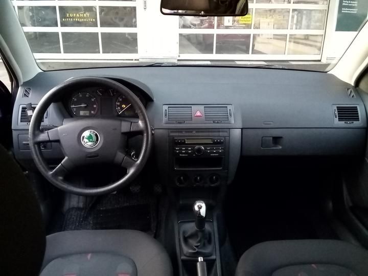 Photo 11 VIN: TMBJC26Y233822368 - SKODA FABIA 