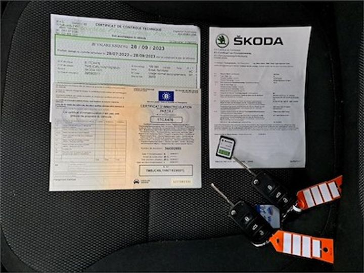 Photo 12 VIN: TMBJC45L1HN715230 - SKODA YETI 