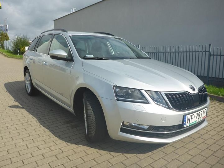 Photo 2 VIN: TMBJC7NE0J0215887 - SKODA OCTAVIA 