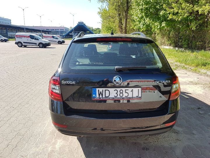 Photo 10 VIN: TMBJC7NE6J0064618 - SKODA OCTAVIA COMBI 