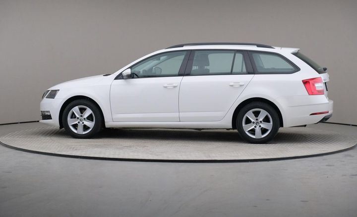 Photo 9 VIN: TMBJC7NE7J0140900 - SKODA OCTAVIA 