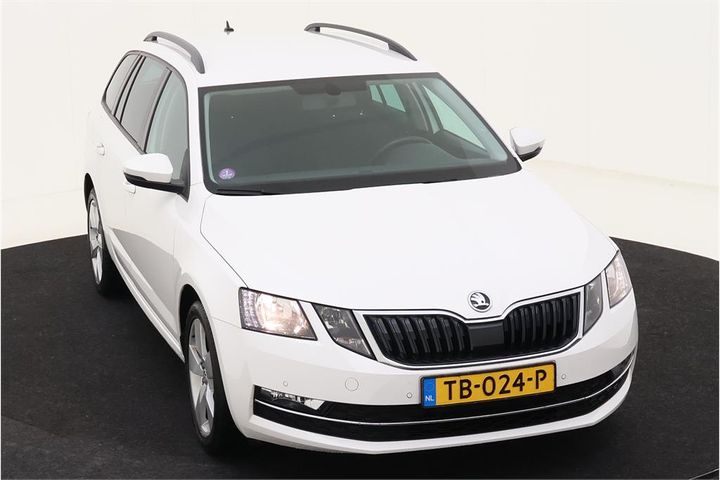 Photo 2 VIN: TMBJC7NE7J0204997 - SKODA OCTAVIA 