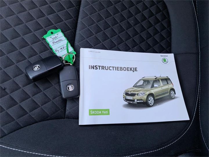 Photo 4 VIN: TMBJC95L2HN711443 - SKODA YETI 