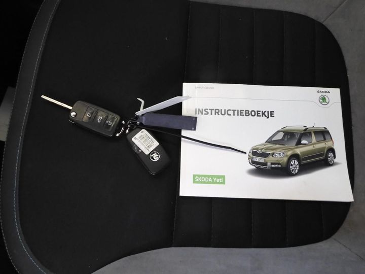 Photo 10 VIN: TMBJC95L8H6009606 - SKODA YETI 