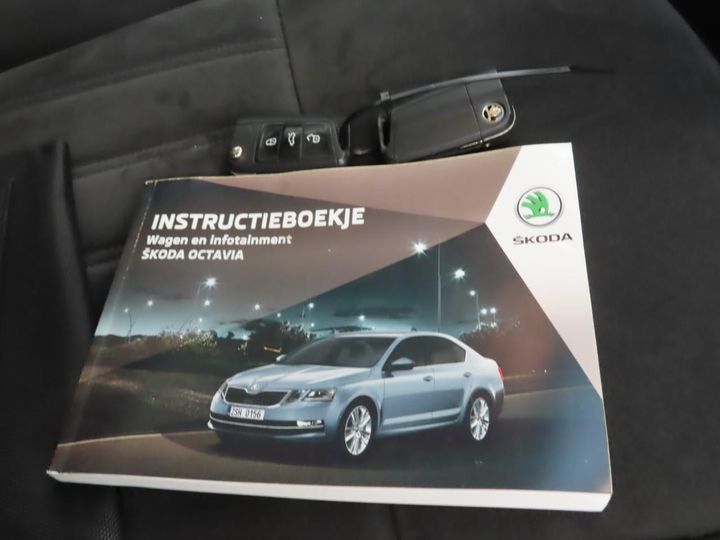 Photo 30 VIN: TMBJC9NE3J0027358 - SKODA OCTAVIA 