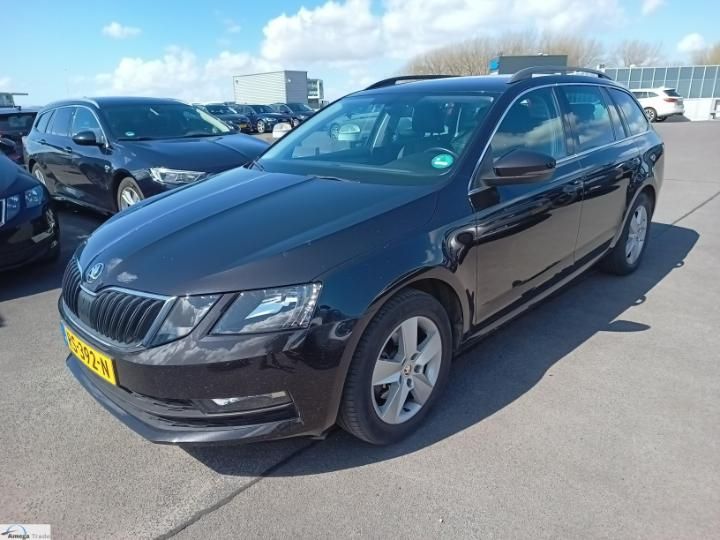 Photo 15 VIN: TMBJC9NE5J0241008 - SKODA OCTAVIA COMBI 