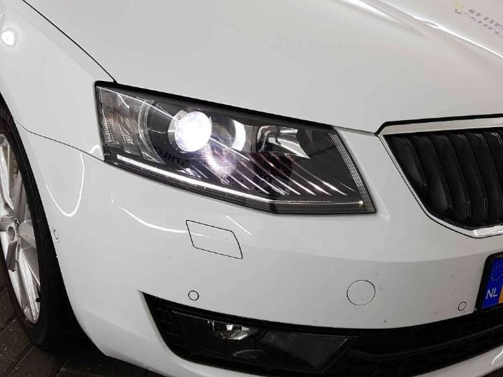 Photo 15 VIN: TMBJC9NE6G0036709 - SKODA OCTAVIA 