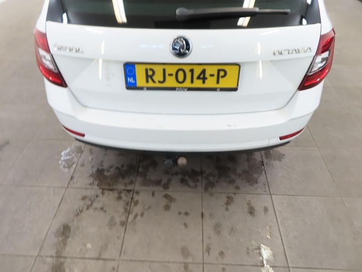 Photo 28 VIN: TMBJC9NE6J0087652 - SKODA OCTAVIA 