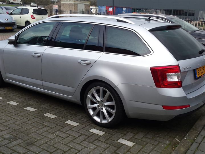 Photo 3 VIN: TMBJC9NE7F0032635 - SKODA OCTAVIA COMBI 