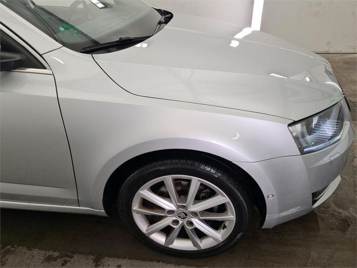 Photo 28 VIN: TMBJC9NE7H0025980 - SKODA OCTAVIA 