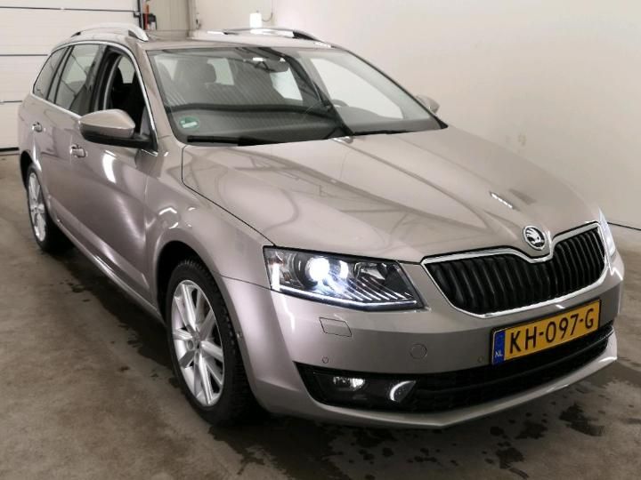 Photo 10 VIN: TMBJC9NE8H0036762 - SKODA OCTAVIA 