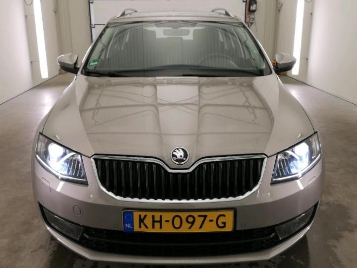 Photo 5 VIN: TMBJC9NE8H0036762 - SKODA OCTAVIA 