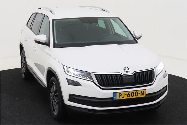 Photo 2 VIN: TMBJC9NS1H8028834 - SKODA KODIAQ 