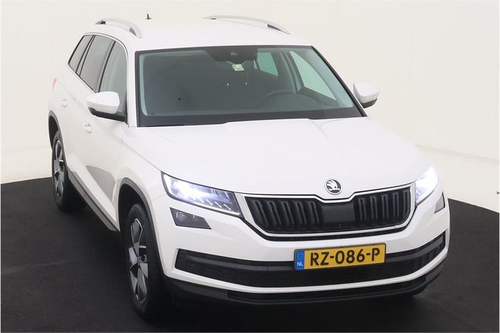 Photo 1 VIN: TMBJC9NS2J8063565 - SKODA KODIAQ 