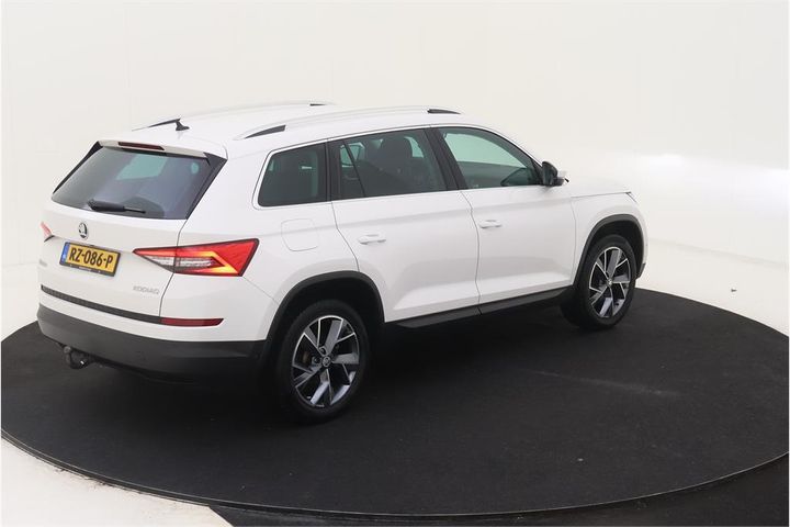 Photo 2 VIN: TMBJC9NS2J8063565 - SKODA KODIAQ 