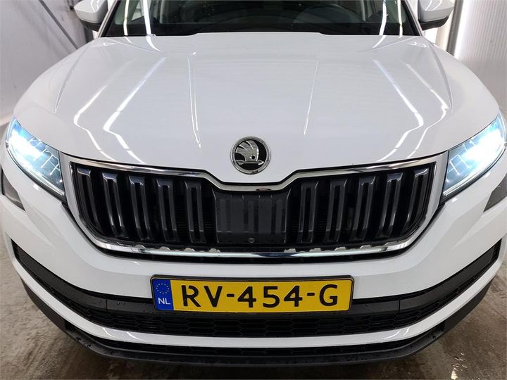 Photo 11 VIN: TMBJC9NS9J8061375 - SKODA KODIAQ 