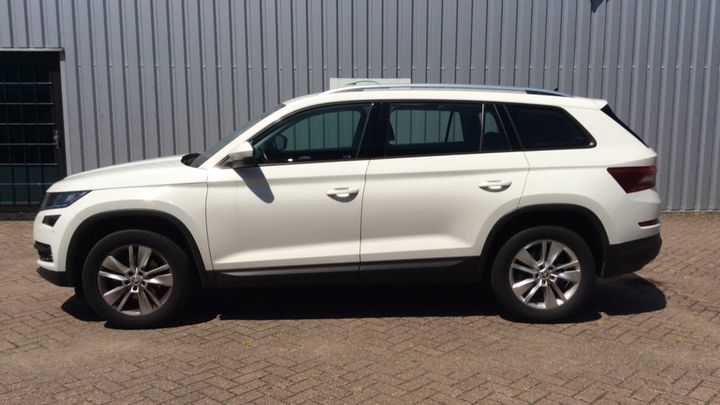 Photo 2 VIN: TMBJC9NS9J8086793 - SKODA KODIAQ 