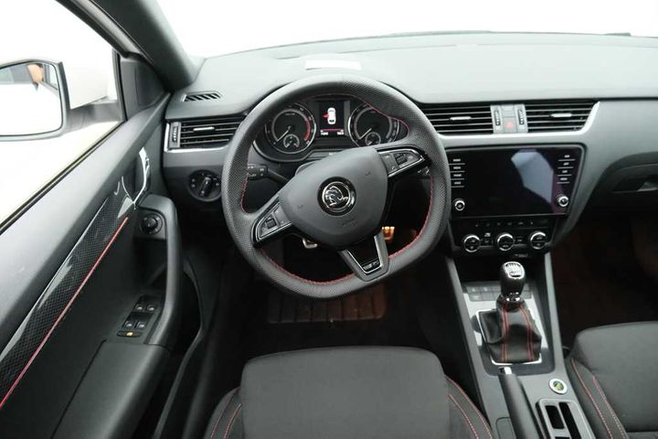 Photo 9 VIN: TMBJE9NE2J0342470 - SKODA OCTAVIA 