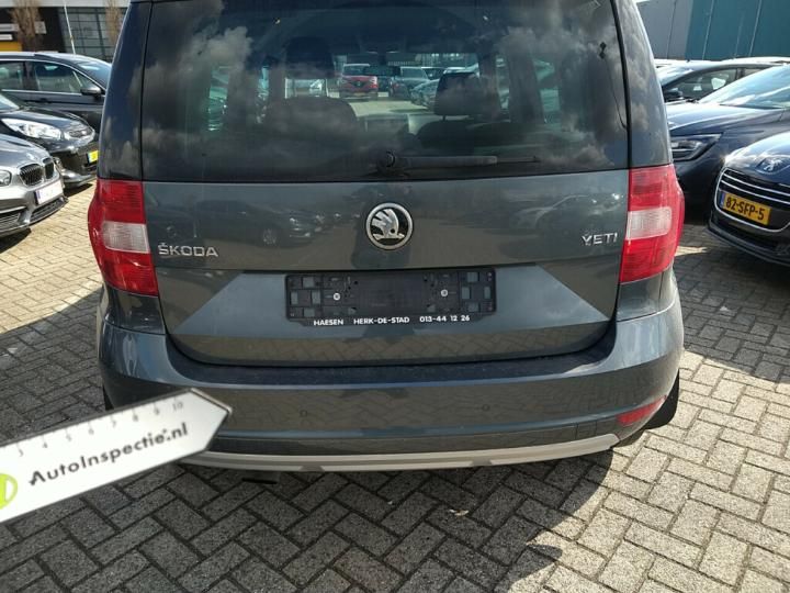 Photo 8 VIN: TMBJF45L7H6042543 - SKODA YETI 