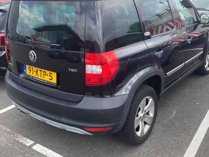 Photo 3 VIN: TMBJF65L0A6027030 - SKODA YETI 